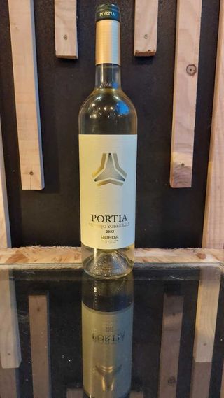 Vino Portia (750 Cl.)