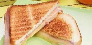 Sándwich mixto