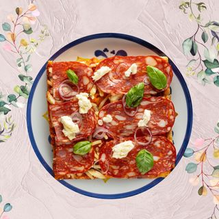 Pizza Salami Piccante - na Kawałki