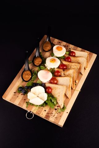 Poširana jaja sa kikiriki puterom