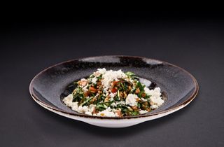 Спаначена салата с лимец