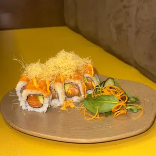 803. Spicy salmon roll**