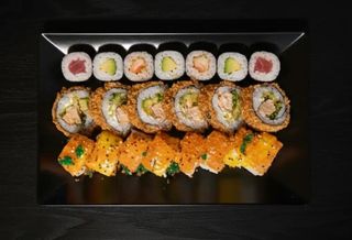 ZESTAW SUSHI 3R.(24szt)