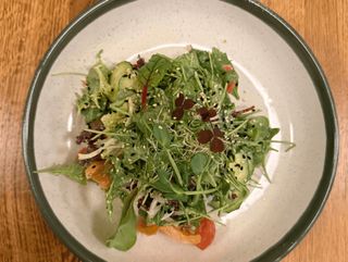 Салат овочевий з горіховою заправкою (240g)