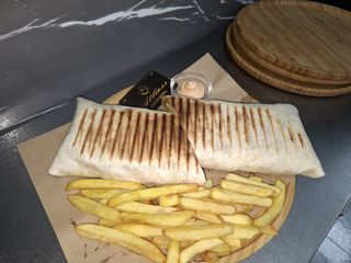 Taco XL  salsichas.carne picada.pollo