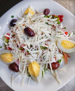 Овчарска салата (500г)