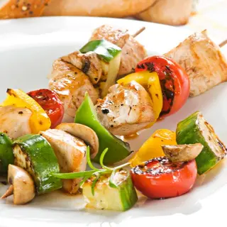 brocheta de pollo
