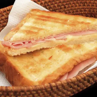 Sándwich Mixto