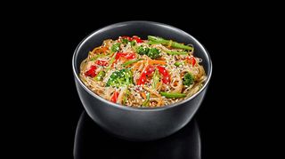 Локшина рисова з овочами