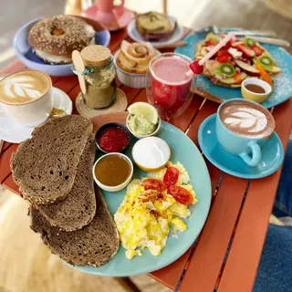 Rustic eggs 