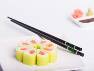 Spring Roll Salmón y Aguacate