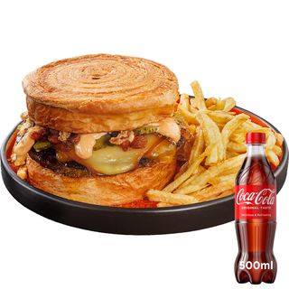 Торнадо бургер (450г) + Coca-Cola 500 ml