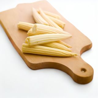 142. Пържени бейби царевички (600г)