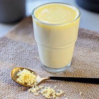 Ciocolata calda alba