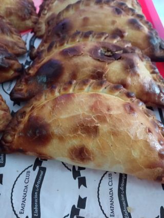 Empanada De Queso Y Champiñón