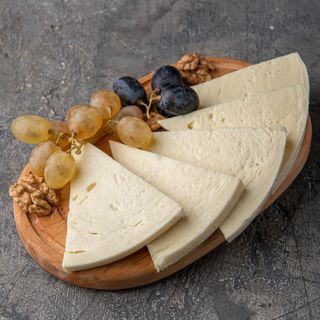 სულგუნი (250 გრ.)