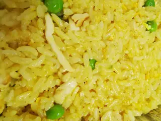 36. Riso al curry con pollo