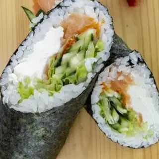 Handroll z tuńczykiem