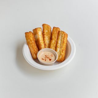 Halloumi sticks