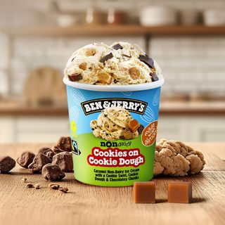 Gelado - B&J Non-Dairy Cookies on Cookie Dough