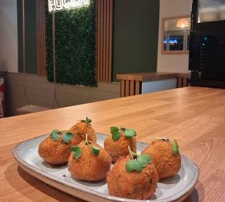 Bolinhas de Alheira c/ Chouriço