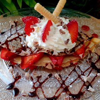 Crepes Con 3 Toppings