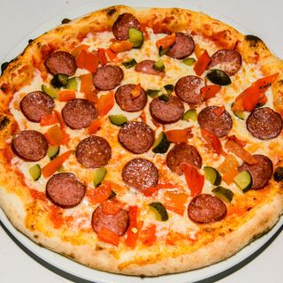 Селска пица (630г)