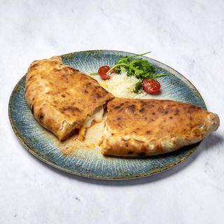 Pizza Calzone ala Italiano