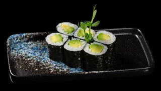 H4.Hosomaki De Aguacate (6 Pzs.)