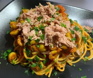 Spaghete Tonno Olive