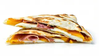 Formaggio dolce Sardo, prosciutto crudo