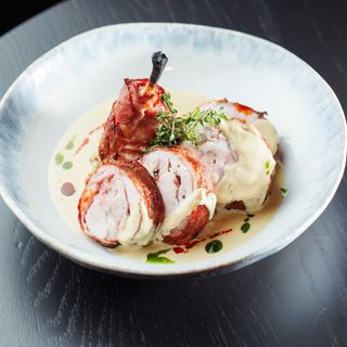 Запечена ніжка кролика