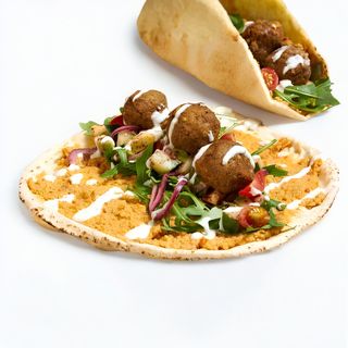 16. Lahmacun Falafel