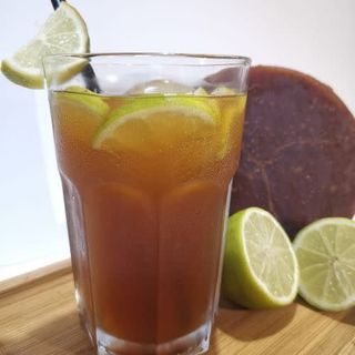 Jugo Típico Papelón Con Limón (350 Ml.)