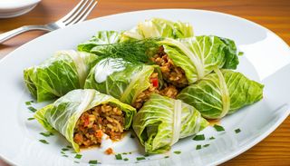 Зелеви сарми с кайма и ориз