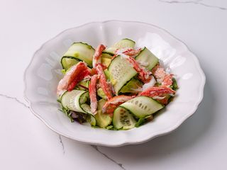 Салат з норвезьким     крабом (180g)