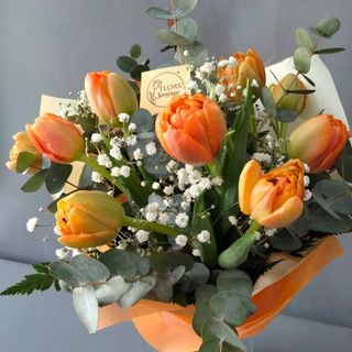 Ramo tulipanes naranja