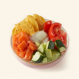 Poke Huevo & Salmón.