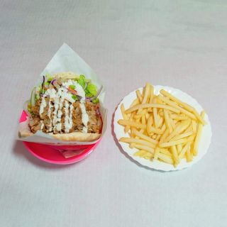 Doner Kebab com Bebida