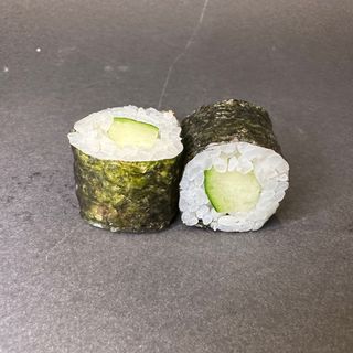 105 . MAKI PEPINO (8 Uds.)