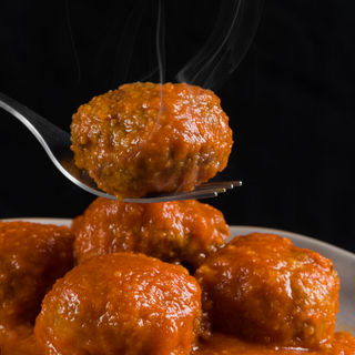 Albóndigas de ternera en salsa (ración)