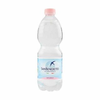 Acqua naturale