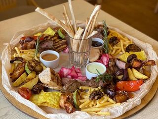 М'ясне плато (1.9kg)