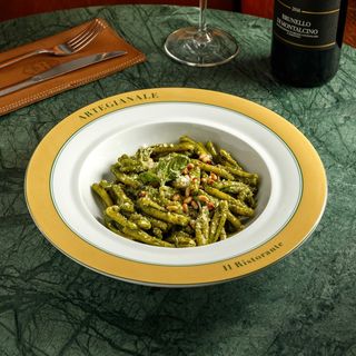 Casarece pesto