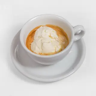 Espresso affogato
