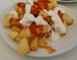Patatas bravas