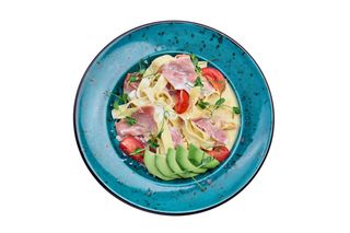 Паста з прошуто та авокадо (420г)