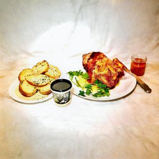 Lote Pollo a l’Ast (Pollo asado) con All i Oli Casa Mas (135 g.)