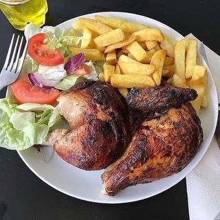 1/2 Pollo (900gr)