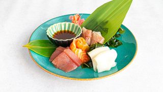 Sashimi Omakase 12 szt.